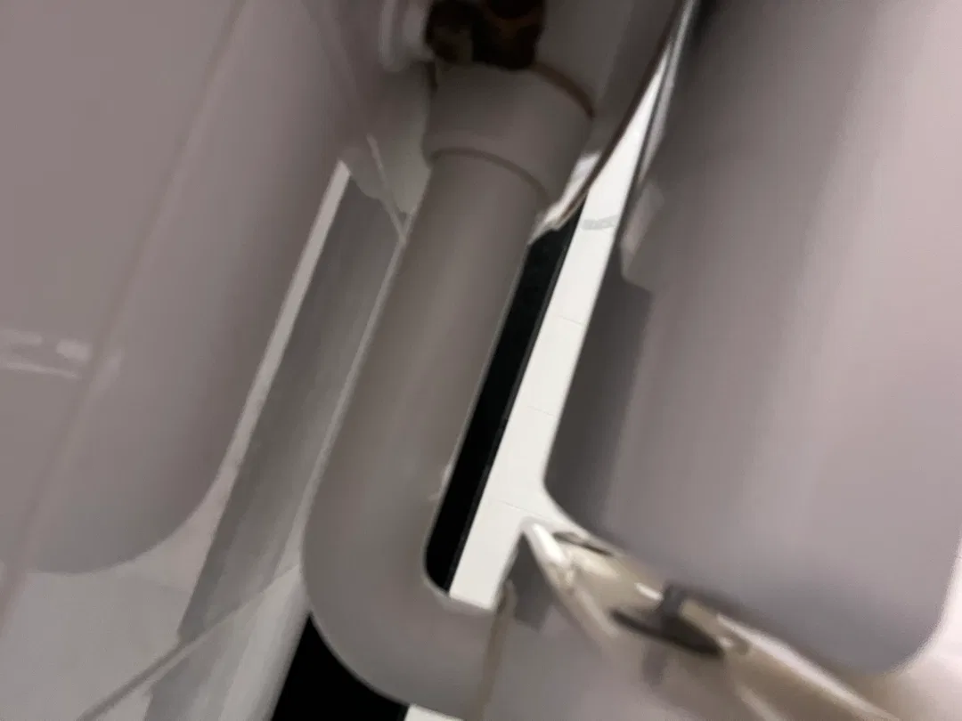 Request image 1