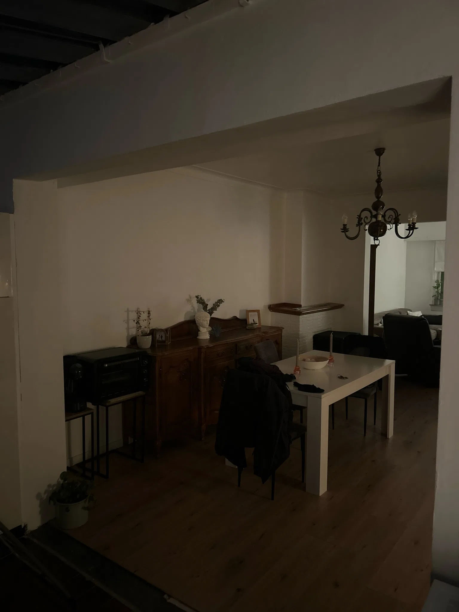 Request image 1