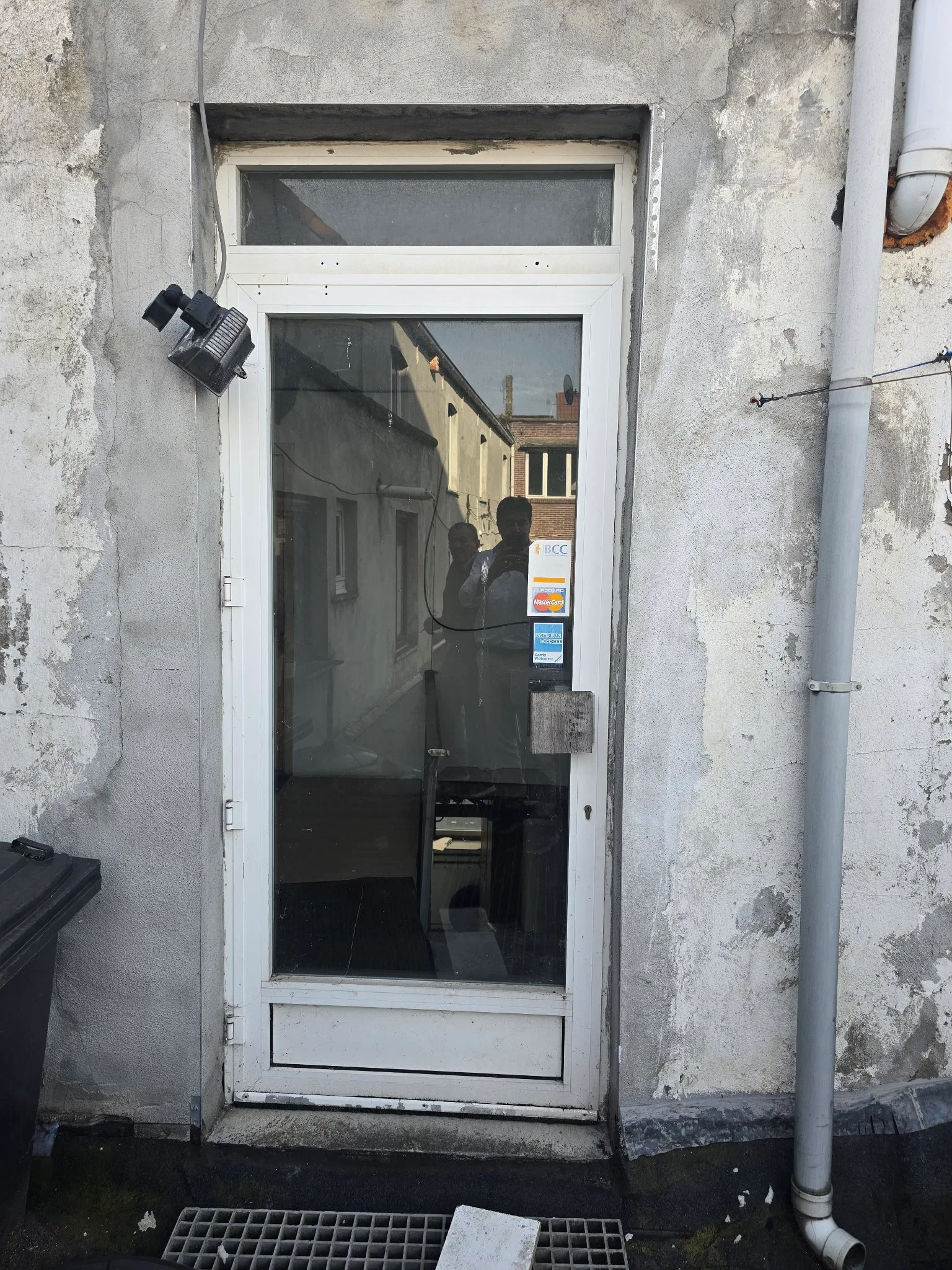 Request image 1
