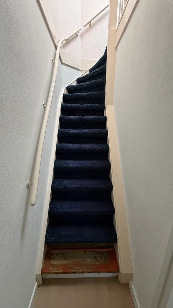 Request image 5